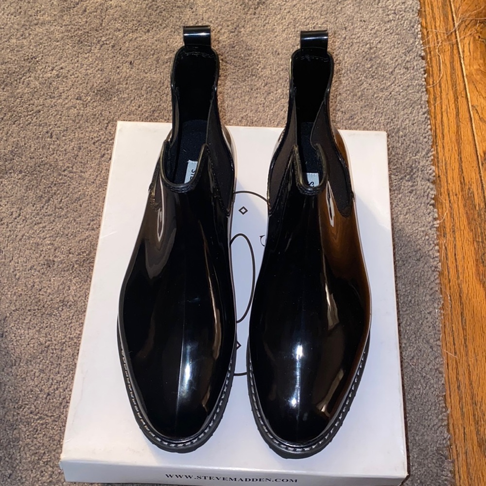 Steve Madden Boots - Black Puddles